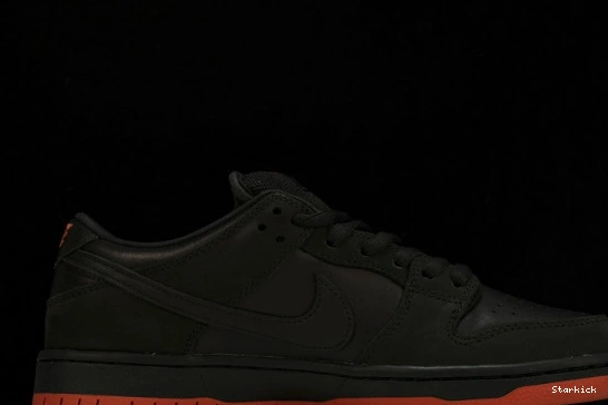 Low Nike Dunk SB Pigeon 883232-008 Black 0306